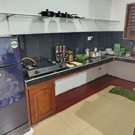 Little Villa Guest House 阿杭格默 外观 照片