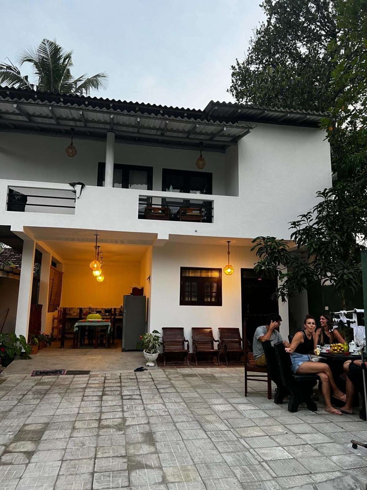 Little Villa Guest House 阿杭格默 外观 照片