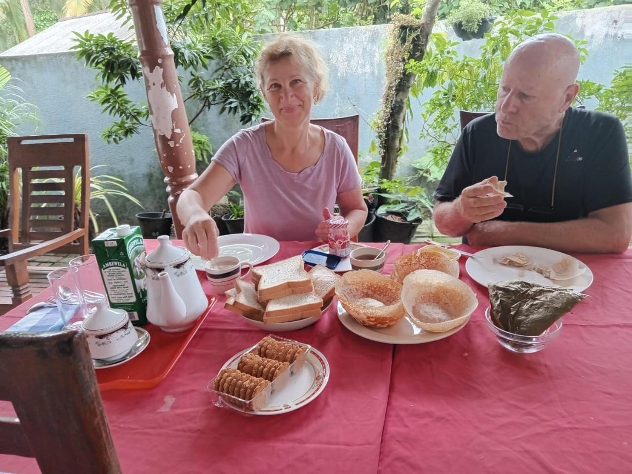 Little Villa Guest House 阿杭格默 外观 照片