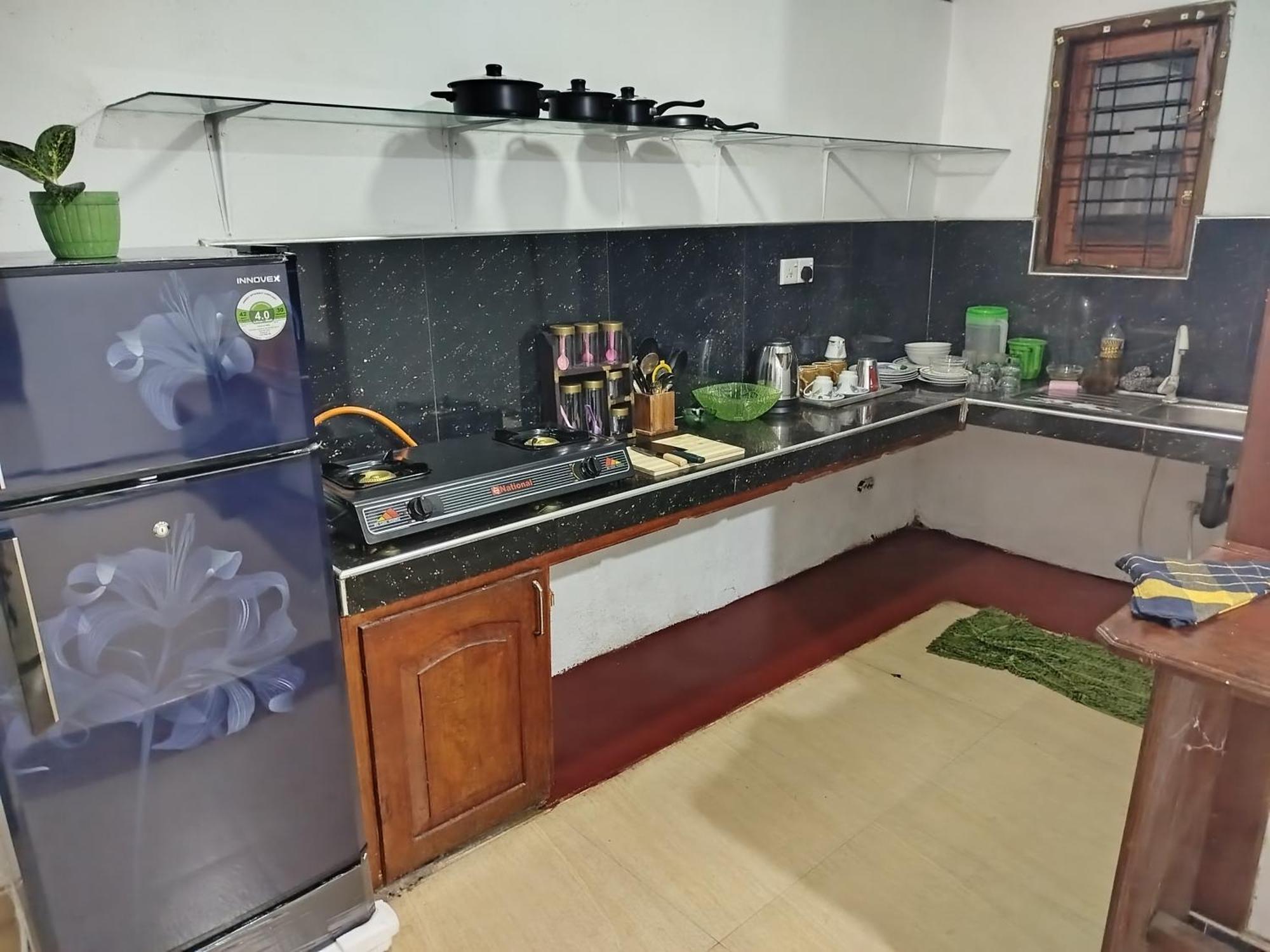 Little Villa Guest House 阿杭格默 外观 照片